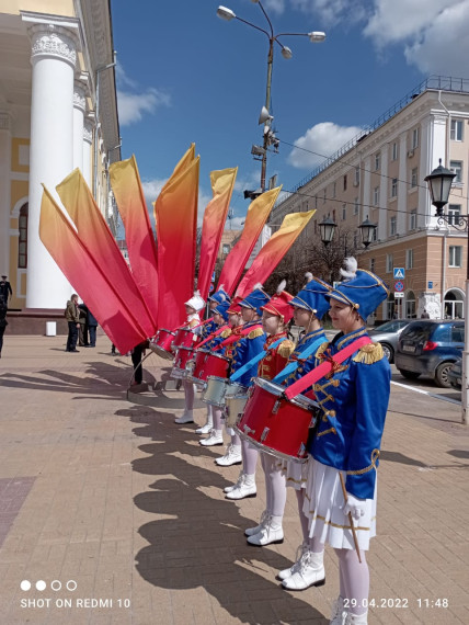Барабанщицы Гимназии стали почетными гостями на региональном Смотре строя и песни..